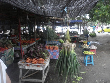 Mercado de legumes e fruta; @2012
